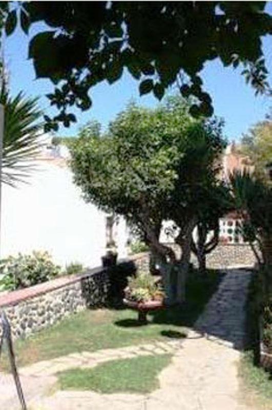 Hostal Casa Torrent Canet De Mar Ngoại thất bức ảnh