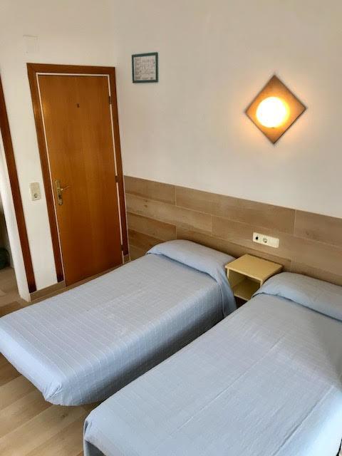 Hostal Casa Torrent Canet De Mar Ngoại thất bức ảnh